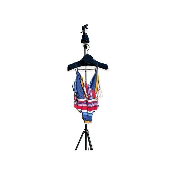 Sperry One Piece Red Blue Yellow Black White V Neckline Size XL - Picture 1 of 12